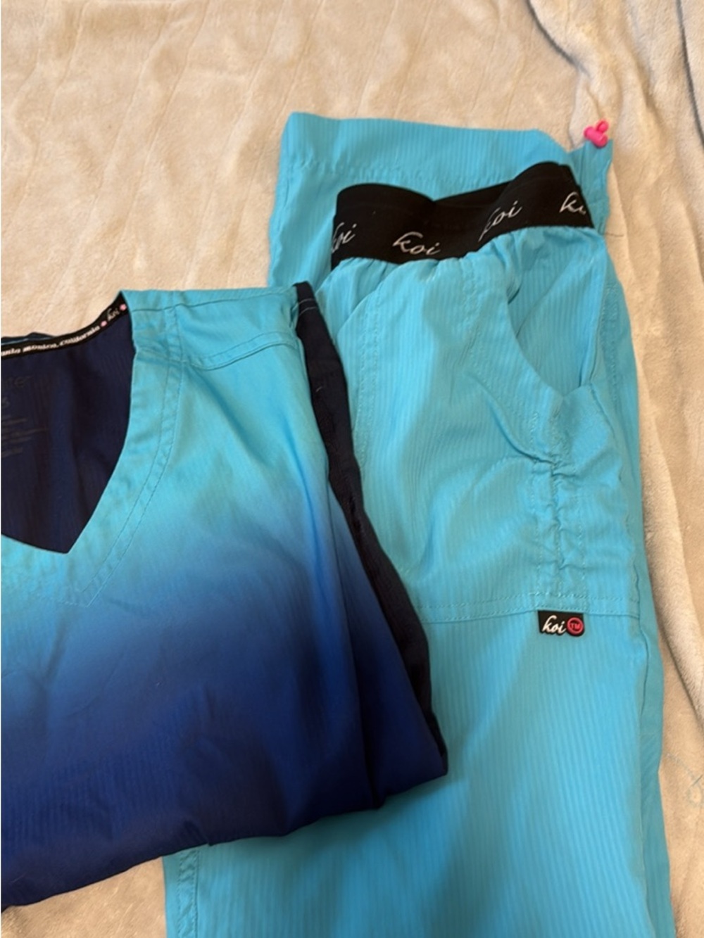koi Teal & Navy Ombre Scrub Top with Teal Pants